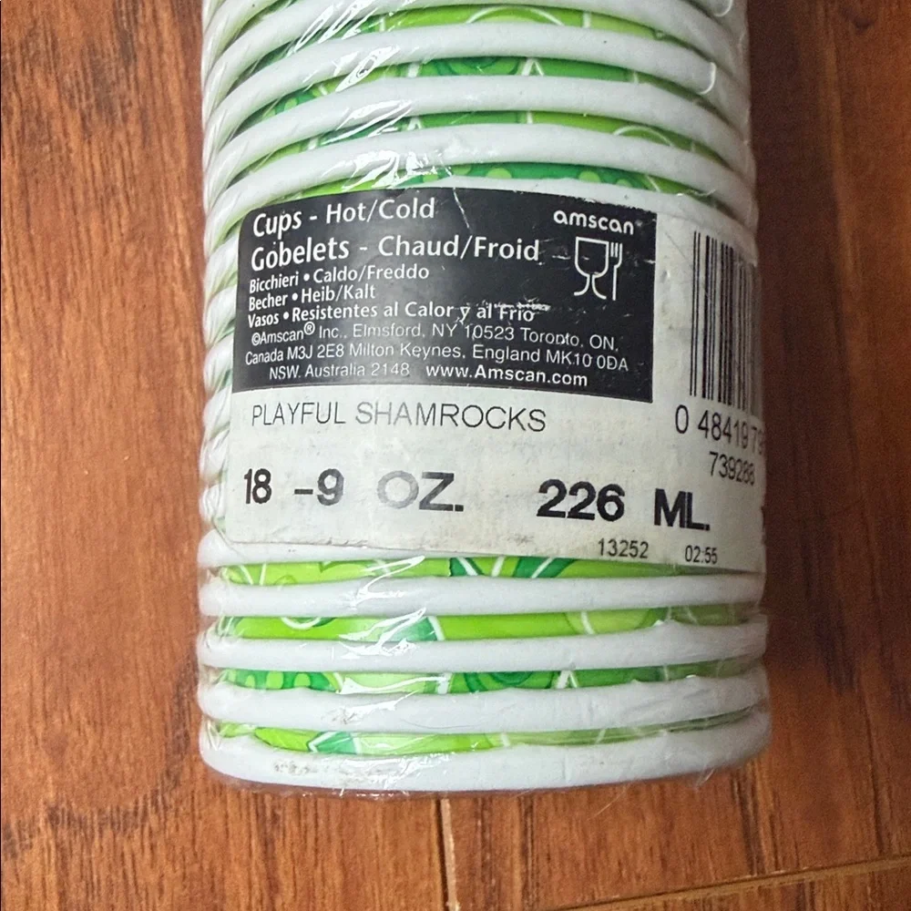 NWT (18) Disposable Green 9 Oz. Cups Shamrock Design St. Patrick’s Day Party